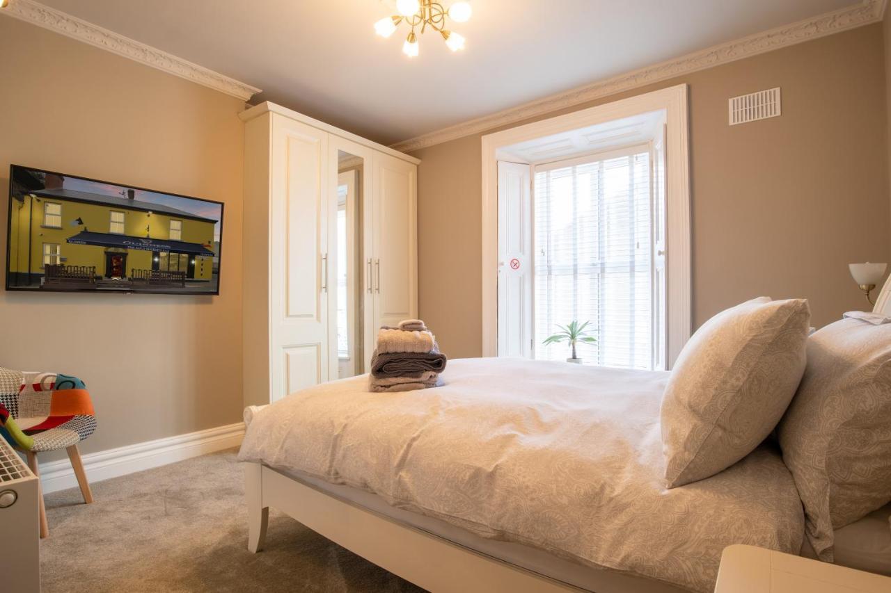 The Canalside B&B At The Auld Shebeen Bar Athy Buitenkant foto