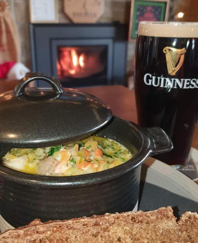 The Canalside B&B At The Auld Shebeen Bar Athy Buitenkant foto
